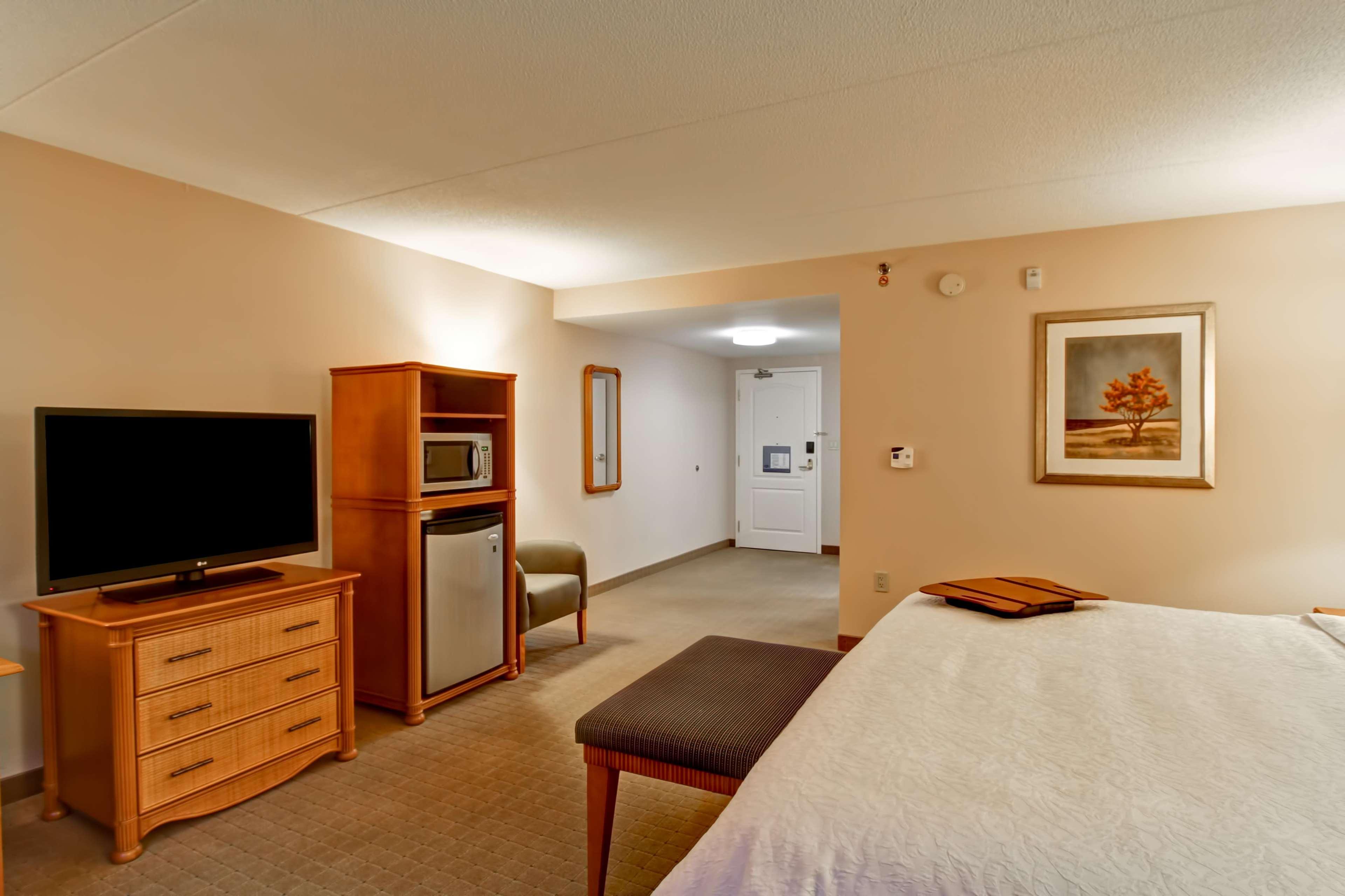 Hampton Inn & Suites Guelph Ngoại thất bức ảnh