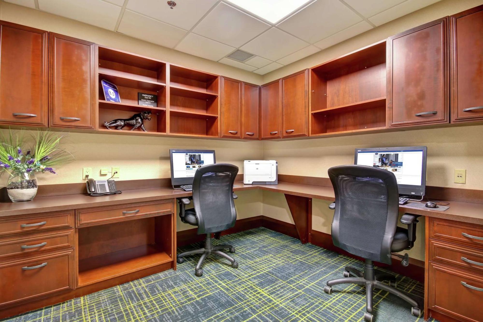 Hampton Inn & Suites Guelph Ngoại thất bức ảnh