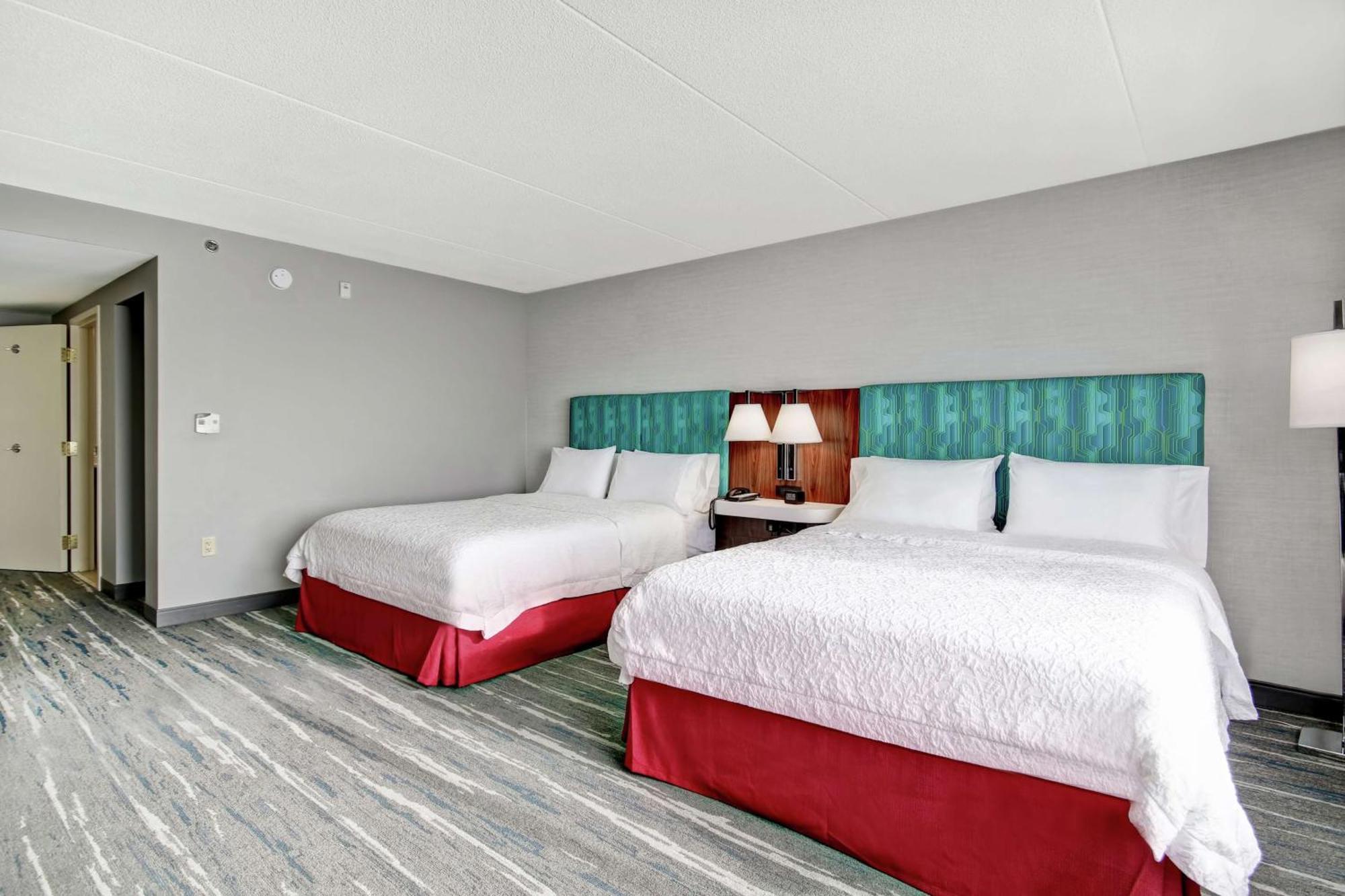 Hampton Inn & Suites Guelph Ngoại thất bức ảnh