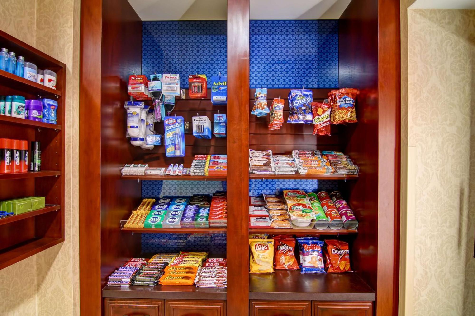 Hampton Inn & Suites Guelph Ngoại thất bức ảnh